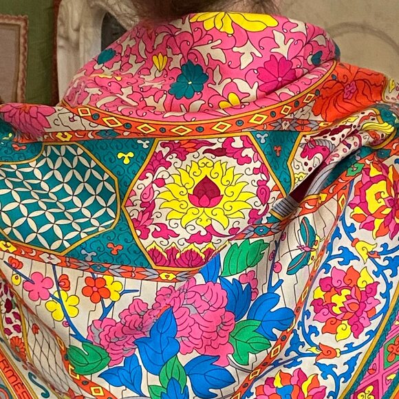 Hermes Collections Imperiales 90 Silk Scarf - Picture 2 of 13